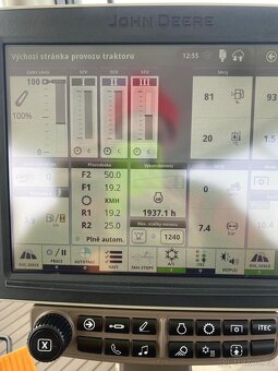 John Deere 6175R - 8