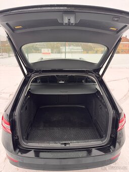 Škoda Superb Style 2.0TDI 140Kw - 8