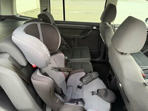Volkswagen Touran 2.0 tdi 103 kw 2012 - 8