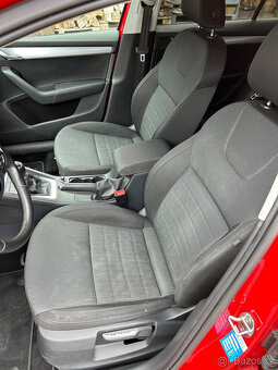 Škoda Octavia 3 Liftback 1.4 TSI 103 kW původ ČR - 8