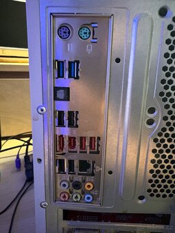 PC i5 2400 - 8
