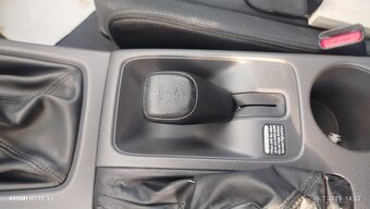 Subaru Impreza 2.0 i.  Rok 2008. Val Mez - 8