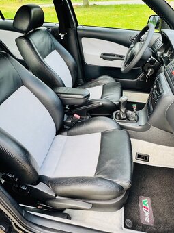 Škoda Octavia RS 1.8t 132kw originál Top Stav - 8