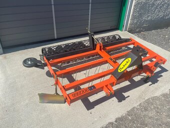 Planýrovač pro jízdárny HV 200 za traktor - s válcem - 8