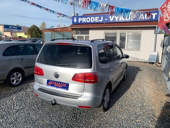 VOLKSWAGEN TOURAN 1.6 TDi Comfortline - 8