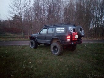 Prodam Jeep Cherokee XJ 4.0i - 8