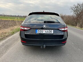 Prodám Škoda Superb 1.6 TDI 88kw DSG - 8