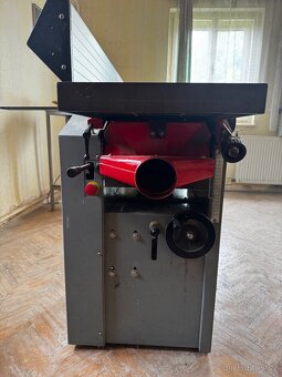 SROVNÁVACÍ A TLOUŠŤKOVACÍ FRÉZA SP 311 - 8