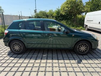 Opel Astra H 1.6 automat - 8