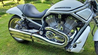 Harley-Davidson V-ROD VRSCAW 2010, naj.28253km, ČR doklady. - 8