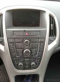 Opel Astra Turbo - 8