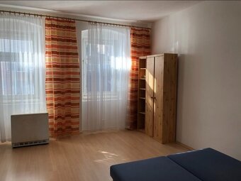 byt 1+1 43m2  Karlovy Vary, Drahovice - 8