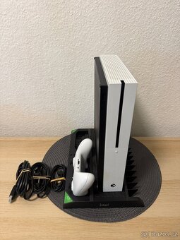 XBOX ONE S 2 TB V TOP STAVU - 8