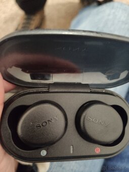 Sluchátka Sony - 8
