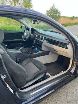 BMW 325i e92 - 8