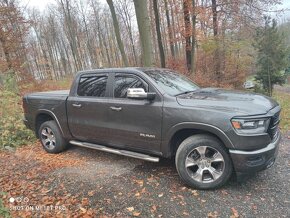 Dodge RAM 5.7 HEMI Laramie 4x4 mod.2020 led panorama blik - 8