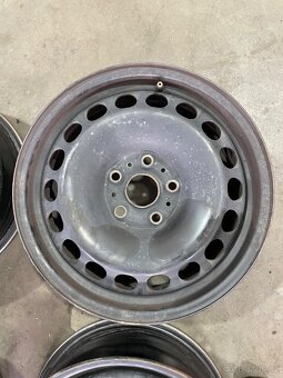 Originál plechové kola VW 16” - 8