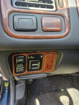 HONDA CIVIC 15i LS VTEC, 84kw - 8