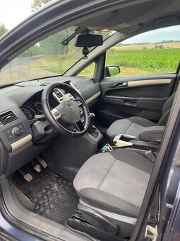 Opel Zafira 1.7 CDTI, 81 kW, r. v. 2009 – 7 míst - 8