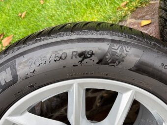 Zimní komplety / BMW X5 265/50 R19 - 8