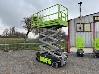 Ekologická nůžková plošina Zoomlion ZS0812AC - Li - 8