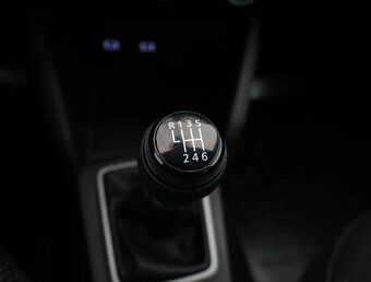 Prodám Dacia Duster 1,0 TCe BA+LPG 2023 - 8