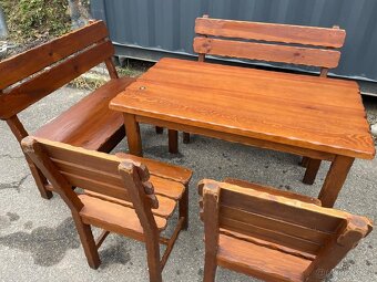 Dřevěný nábytek - 8