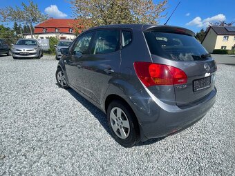 Kia Venga 1,6 i 92 kw - 8