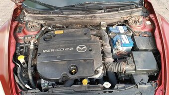 Mazda 6 2.2D 120kW mzr-cd rok 2012 - 8