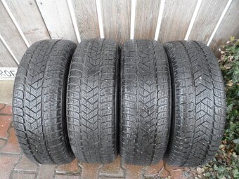 Komplet Zimní Sada Pirelli Poklice 215/65/17 ET38 5x112 - 8
