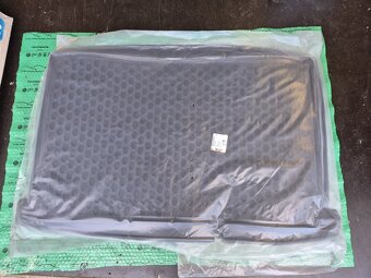 ochranná vana do kufru Opel Corsa D, E 93199292 , 1722338 - 8
