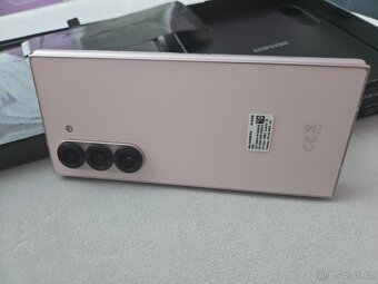Samsung Galaxy Z Fold6 5G 12 GB / 512 GB růžový - 8