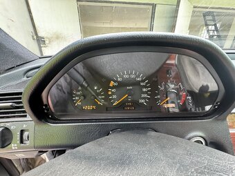 Prodám Mercedes Benz W 202 C 250 TD, 110kw. Automat - 8