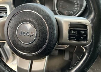 Jeep Grand Cherokee 3.0CRD LIMITED AUTOMAT NAVI automat - 8