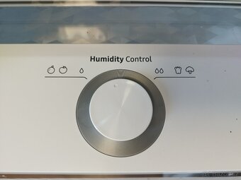Lednička Samsung - 8