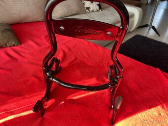 Indian Challenger/Pursuit/Chieftain sissy bar opiera. - 8