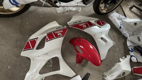 Náhradní díly Yamaha R7 yzf690 - 8