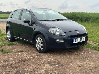 Fiat Punto Evo 1.4 57 kW | 2012 | Klima | Rádio | 5dveř - 8