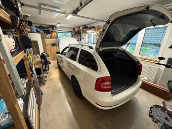 OCTAVIA 2 VRS 2.0TSI CCZA 147 KW DSG DQ 250 - 8