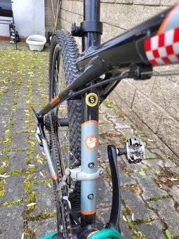 GT Avalanche 3,0 ve velikosti S - 8