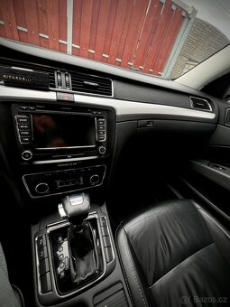 Škoda Superb II 2.0 TDi 103kW DSG 2010 - 8