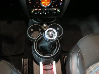 Mini Paceman ALL4 1.6D,klima,výhřev,4x4,manuál - 8