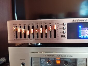 HiFi ekvalizér. 2× 10 pásem s analyzérem. - 8