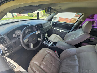 Chrysler 300C 2.7 V6 LPG - 8
