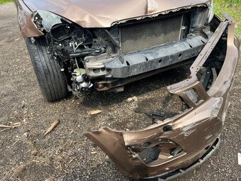 Volvo XC60 rok 2011 - 8