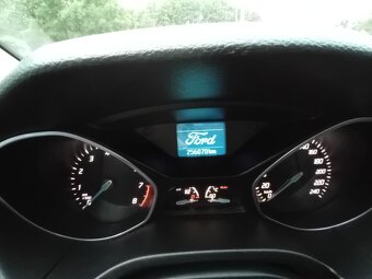 Ford focus kombi 1,6 16V - 8