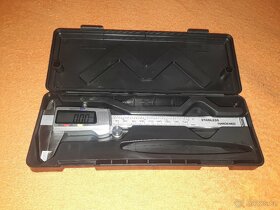 Digitální posuvné měřítko s LCD displejem. - 8