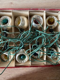 staré vánoční ozdoby světýlka baňky vánoční ozdoby - 8