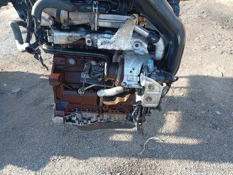 PEUGEOT 4007, CITROEN C-CROSSER MOTOR 2,2HDI 4HN 115KW - 8