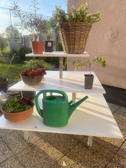 Stojan na kvetiny, regal na cokoliv - 8